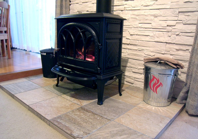 蓼科　K様邸　JOTUL　F400(BBE)