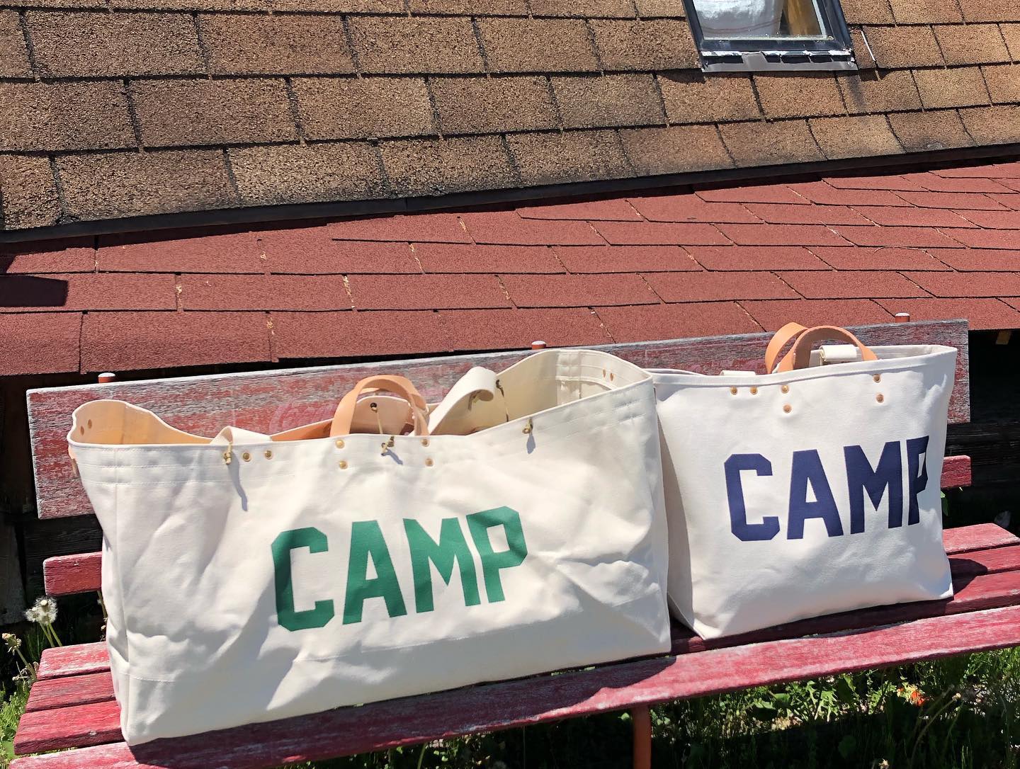 岡山県より厚手の帆布パラフィン生地で出来た丈夫でタフなCamping tote bagが入荷しました！！ キャンプ🏕道具がたっぷり入ります！！ #ストーブハウス原村 #薪ストーブ#原村 #八ヶ岳 #キャンプ #ピクニック#キャンプ道具 #帆布バック#camp #岡山 #帆布 #帆布トートバッグ #帆布トート #丈夫#タフ