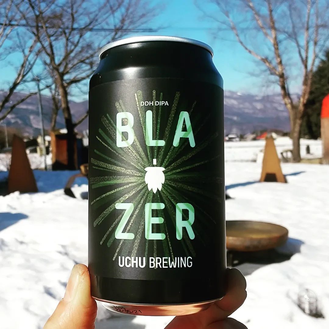 【残りわずか️】#うちゅうブルーイング❮BLAZER❯宇宙花火の一つであるブレイザーを表現したDDH DIPA今回はホップと麦芽のバランスが抜群パイナポーグレフルパッション和柑橘でたーまやー！！！まだ体験していない方は残りわずかですのでお早めに️#ストーブハウス原村 #うちゅうブルーイング #blazer #ddh#dipa #ホップ #麦芽 #バランス抜群 #残りわずか #山の暮らしのお手伝い #八ヶ岳の薪ストーブ専門店 #薪ストーブ専門店 #薪割り #キャンプ #アウトドア #ご褒美ビール #長野県 #八ヶ岳#原村#蓼科#山梨県 #北杜市