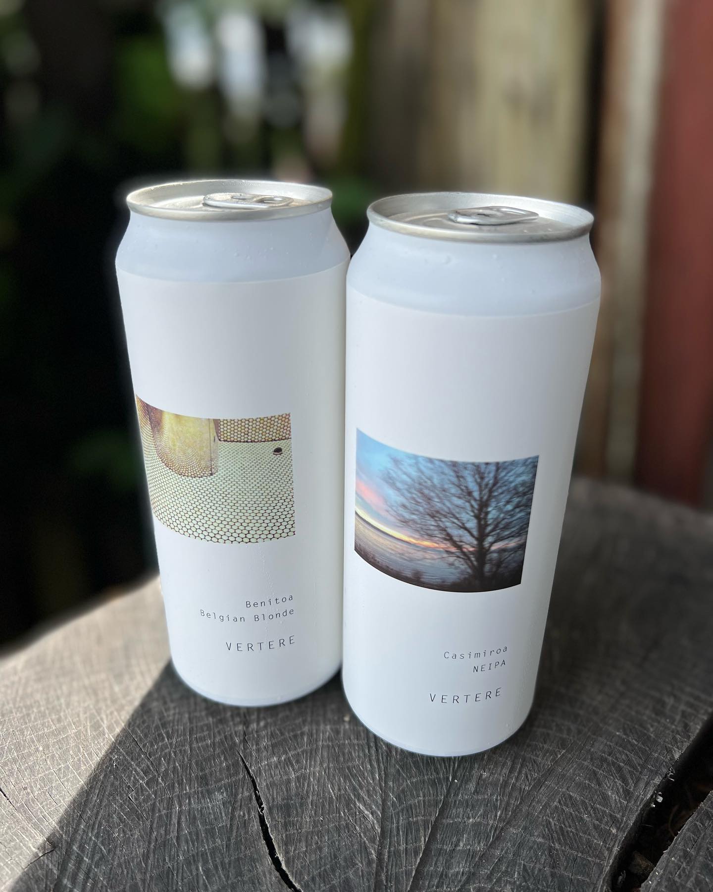 ビールの連投ですバテレからニューバッチが2種類入荷！casimiroa NEIPAAlc: 7.5% / IBU: 15ピーチ、ぶどう、パイン、シトラスのアロマとフレーバー。オーツ由来の濃厚な飲み口、口の中で弾けるホップのフレーバー。Benitoa Belgian BlondeAlc: 5.5% / IBU: 10麦の香りと酵母由来のスパイシーな香り。ごくごく飲めるライトなベルジャンブロンド。以上2種となります！バテレ、入荷してから直ぐ消えますっお早めに！！！#バテレ #ipa #クラフトビール #缶ビール #ここからが #ビールシーズン開幕 #キャンプ #バーベキュー #アウトドア #ブッシュクラフト #とりあえず #とりあえずビール #ではなく #狙い撃ち#ビール #スタンドエイト #ビールスタンド八ヶ岳#ビール量り売り #八ヶ岳 #ストーブハウス原村